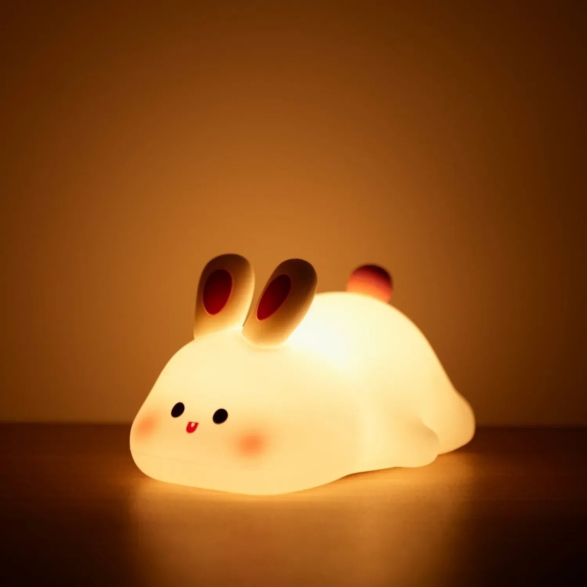 NIGHTHUG – BPA-Free Night Light for Cozy Sleep and Gentle Illumination 5